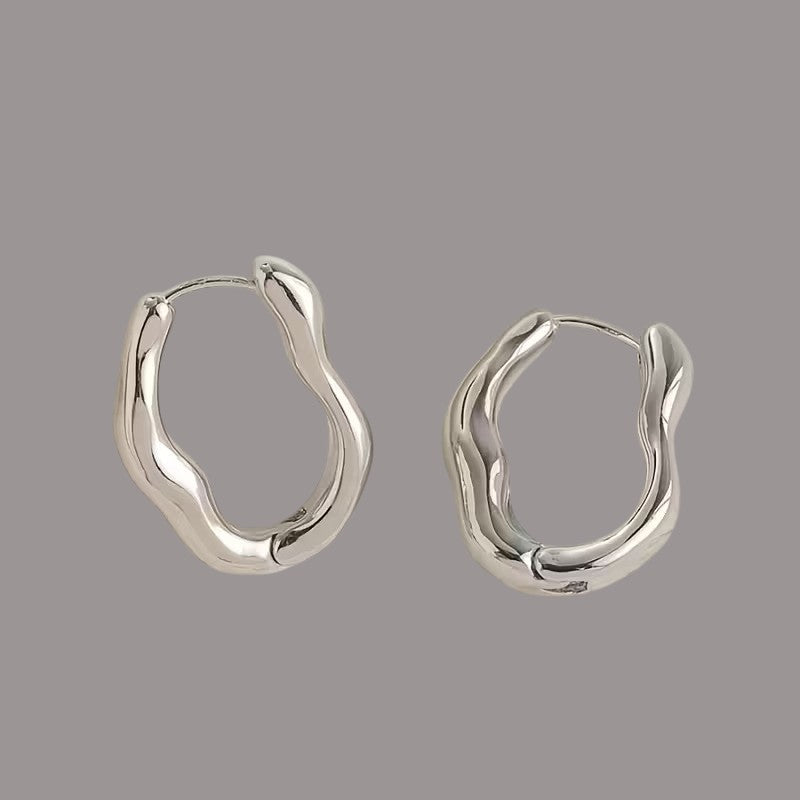 Wavy Hoops - Gold